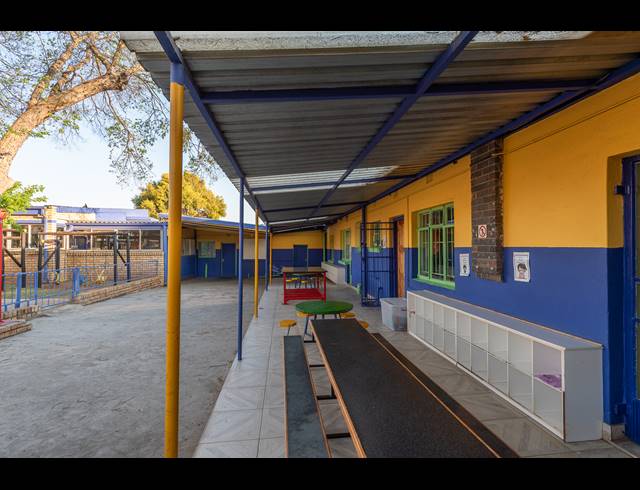771M² BUSINESS FOR SALE IN EASTLEIGH